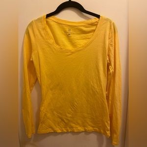 NY and co yellow long sleeve T shirt size XS